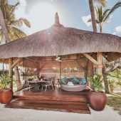 La_Pirogue_Sun_Beach_Private_Cabana-720x480-ddb8e7ad-fa2c-4212-8bfd-9c5ada50b135