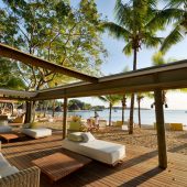 Beach lounge